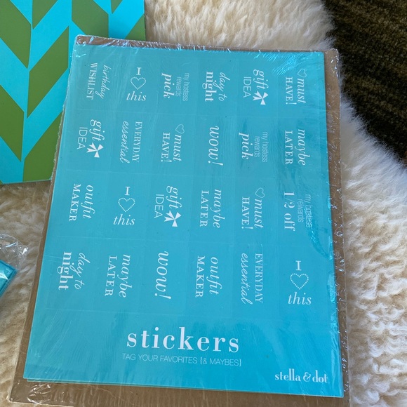 Lot of Stella & dot bags, folders and stickers - Picture 6 of 8